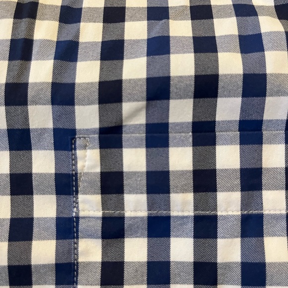 Peter Millar Summer Comfort Button Up. Blue and white medium - Picture 6 of 6